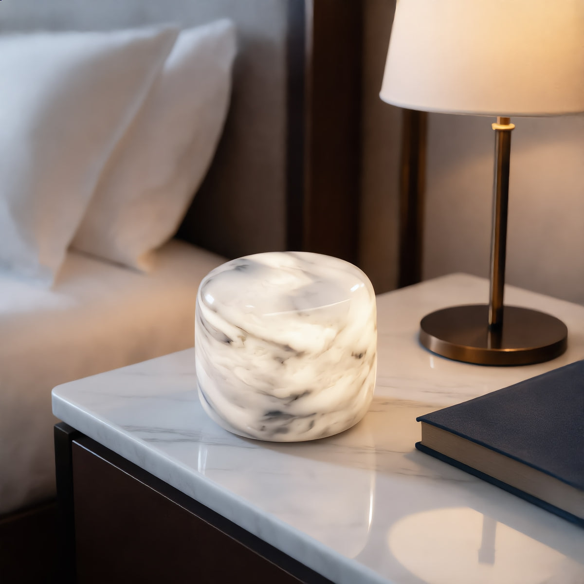 Marmor Cloudy White Natural Marble Touch Lamp Marmor