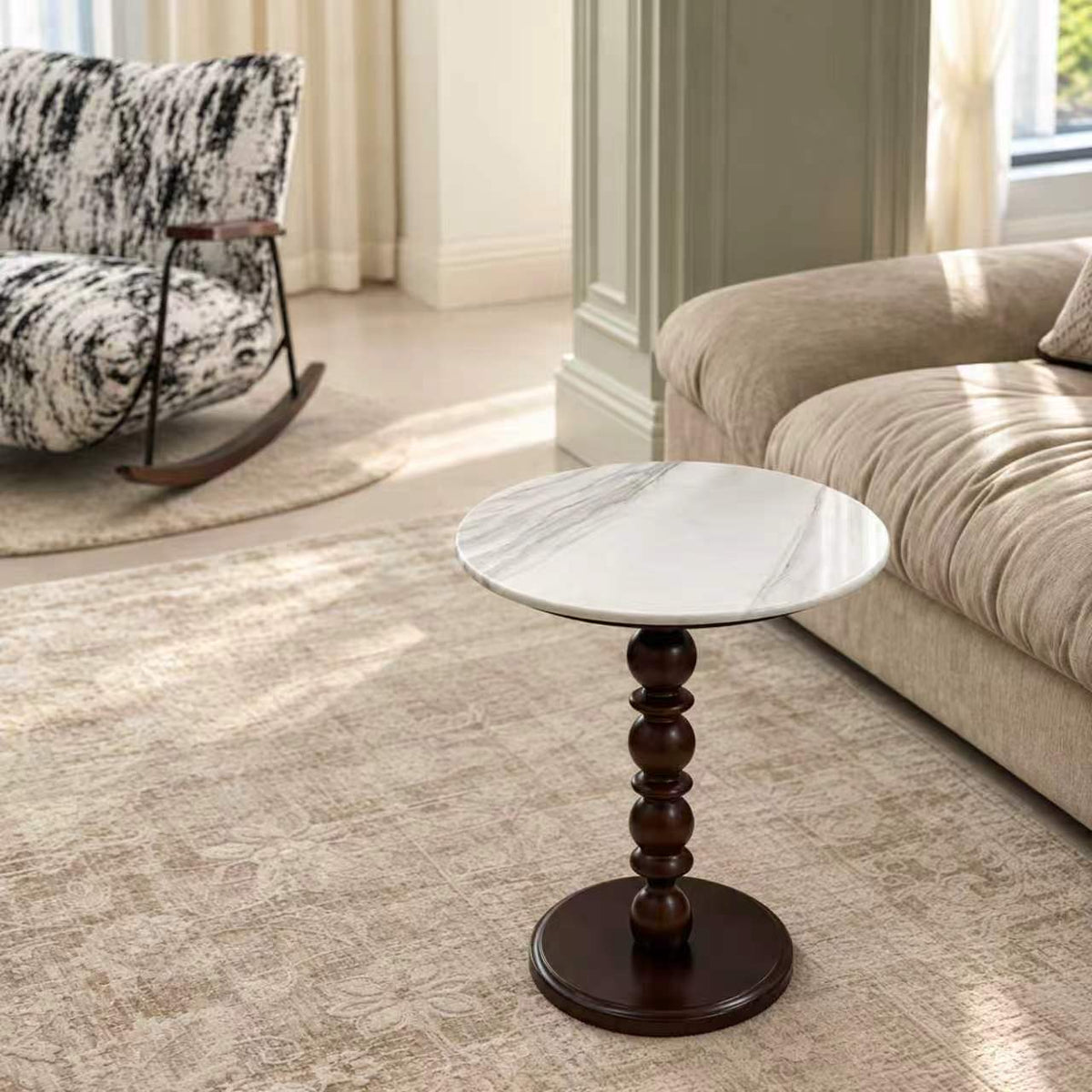 White Natural Marble & Solid Oak Round Side Table Marmor