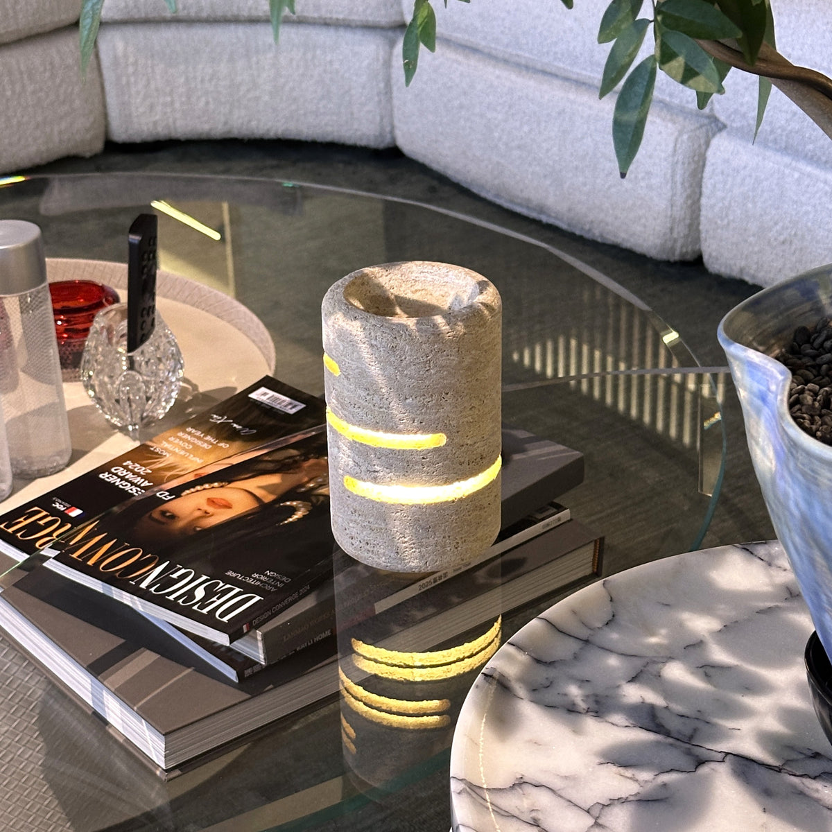 Roman Travertine Cordless Touch Lamp Marmor