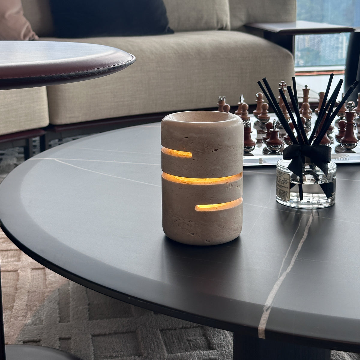 Roman Travertine Cordless Touch Lamp Marmor